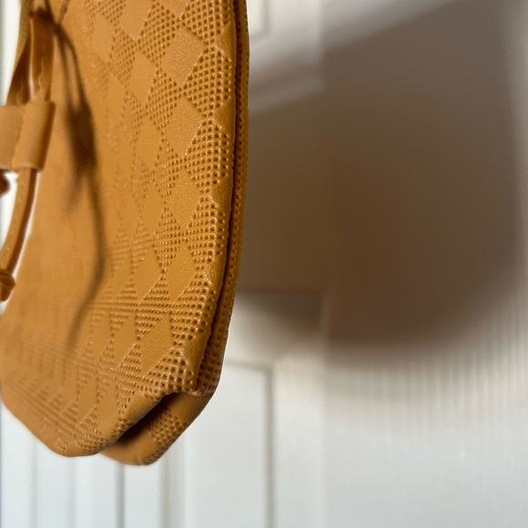 Textured Drawstring Bucket Bag - Tan - Picture 7 of 10